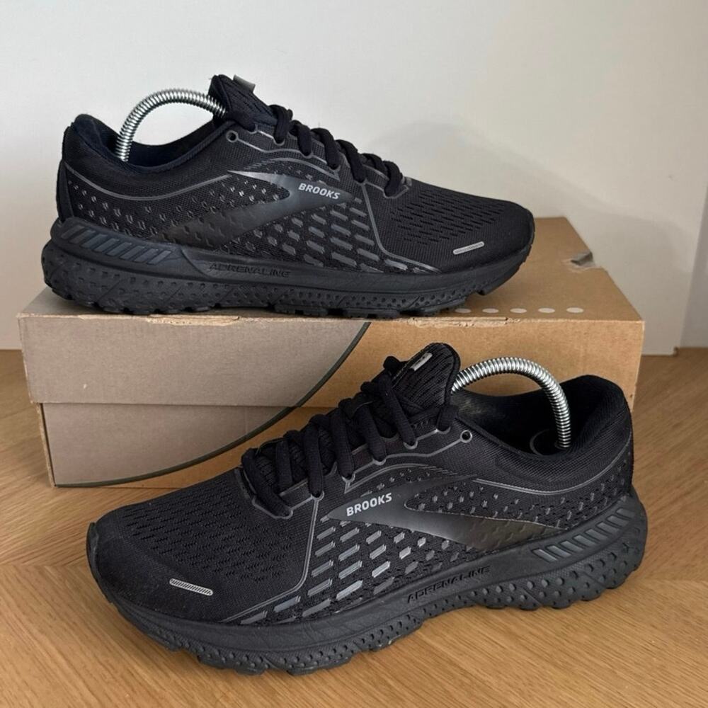 Brooks Adrenaline 21 ‘Triple Black’ Women Running Sneakers- SZ 8.5